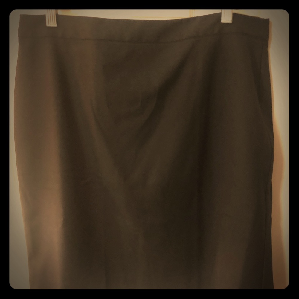 Black skirt